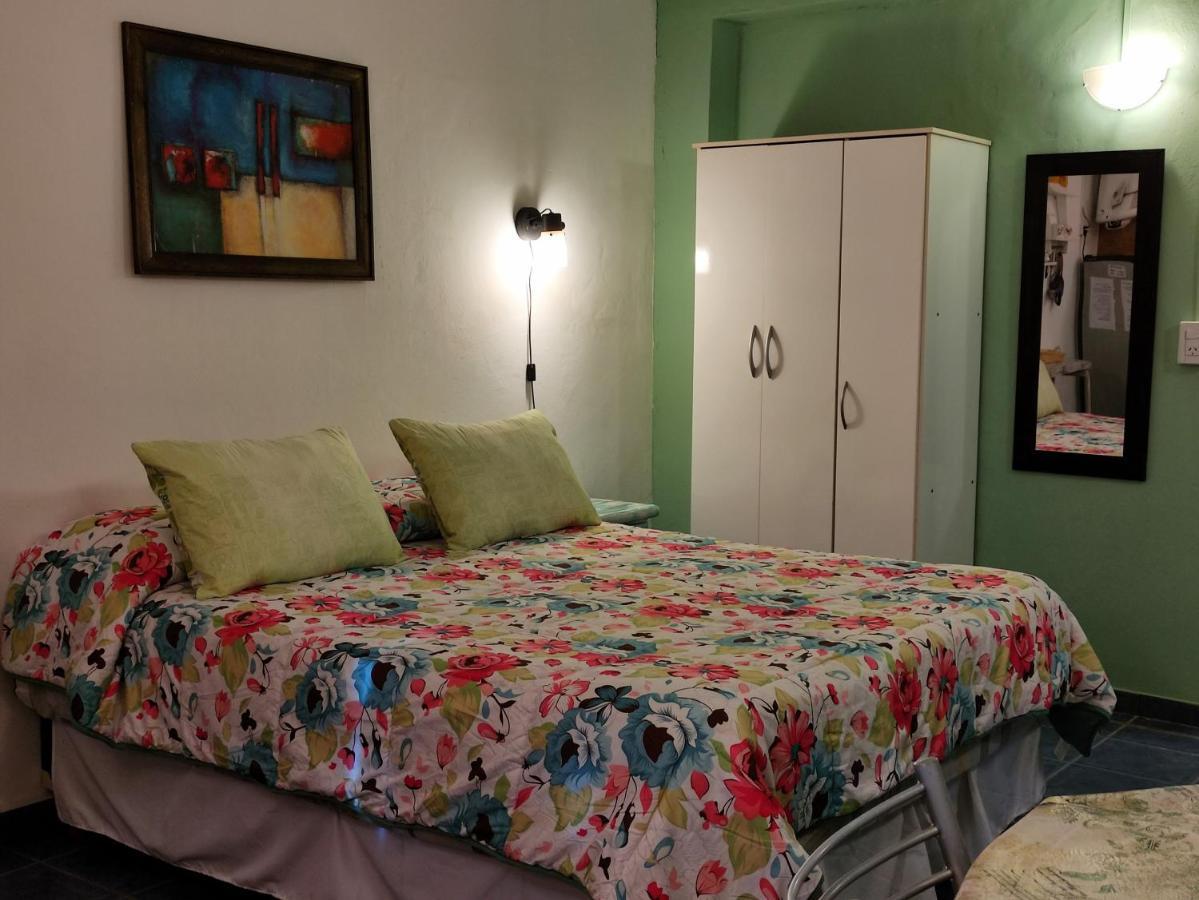 Studios La Bella Vida En Escobar Belén de Escobar Exterior foto